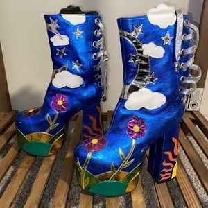 Rare Dolls Kill Current Mood Platform Boots